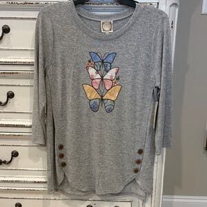 Gray Butterfly Graphic Top with Button Detail